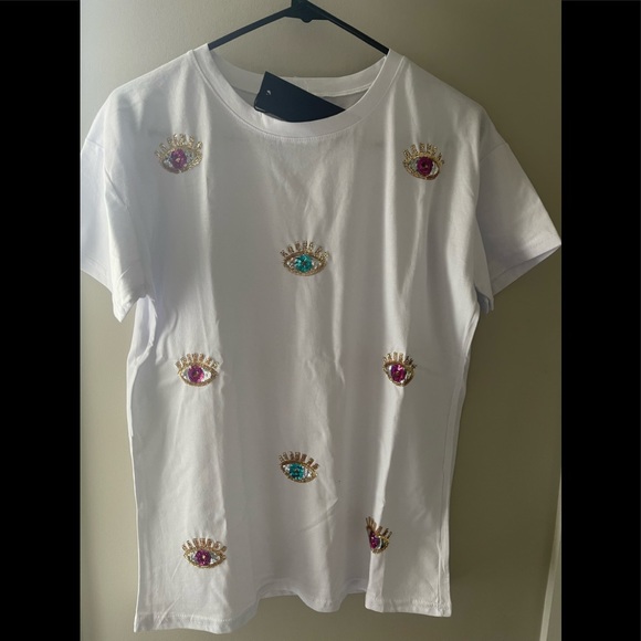 Chic white t-shirt - Picture 1 of 2